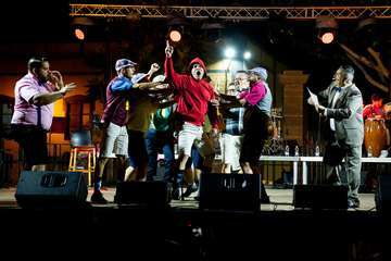  La Murgota de Telde estrena con éxito en Gáldar su espectáculo 'Los chicos del coro'/TA.